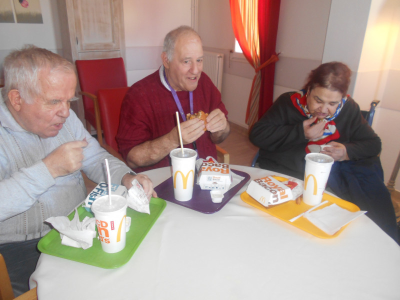 Repas Hamburger Jeudi 17 janvier 2019